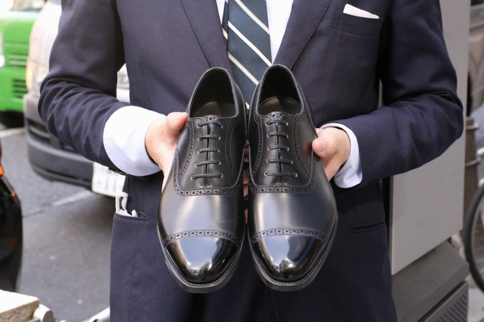 クオーターブローグ – World Footwear Gallery