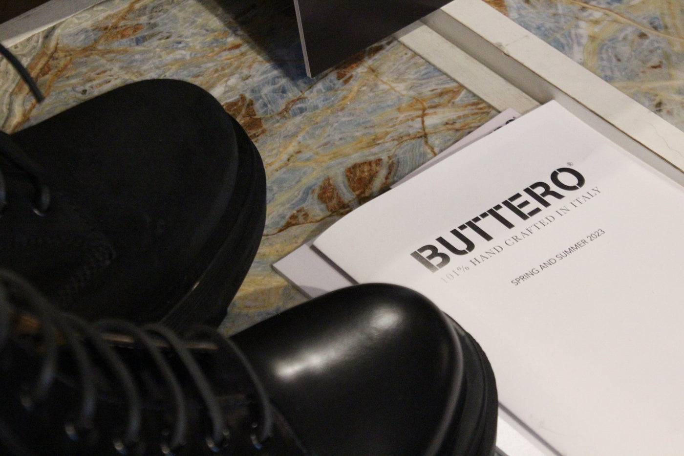新ブランドBUTTEROの取り扱いが始まります！ – World Footwear Gallery